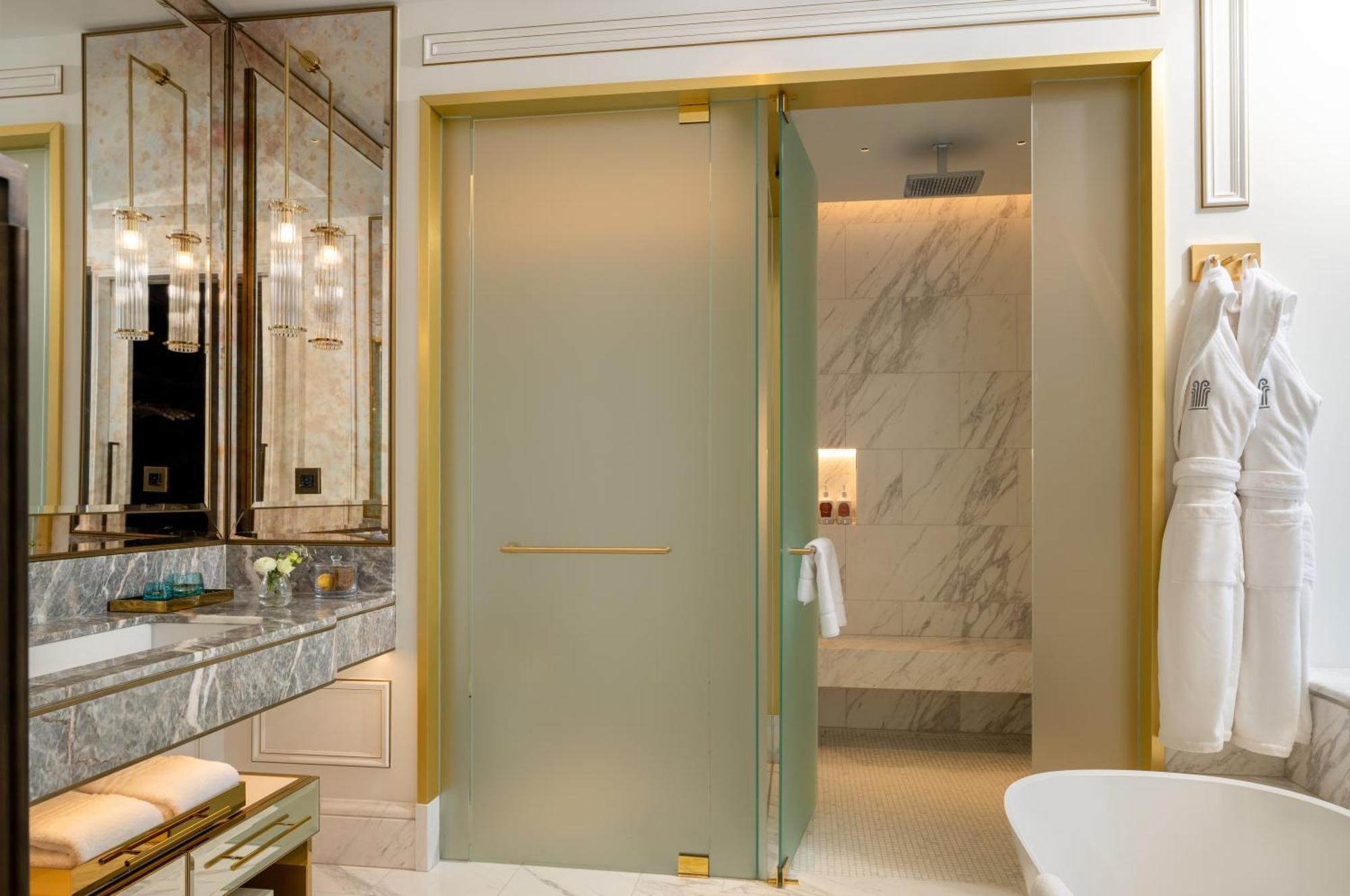 Corinthia Grand Hotel Du Boulevard บูคาเรสต์ ภายนอก รูปภาพ
